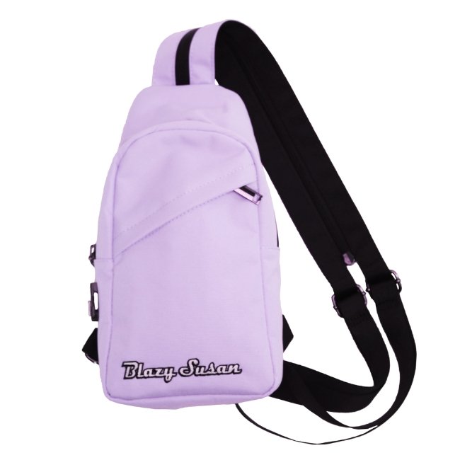 BLAZYCROSSBODY_2026-06-09-BLAZYCROSSBODY2.jpg