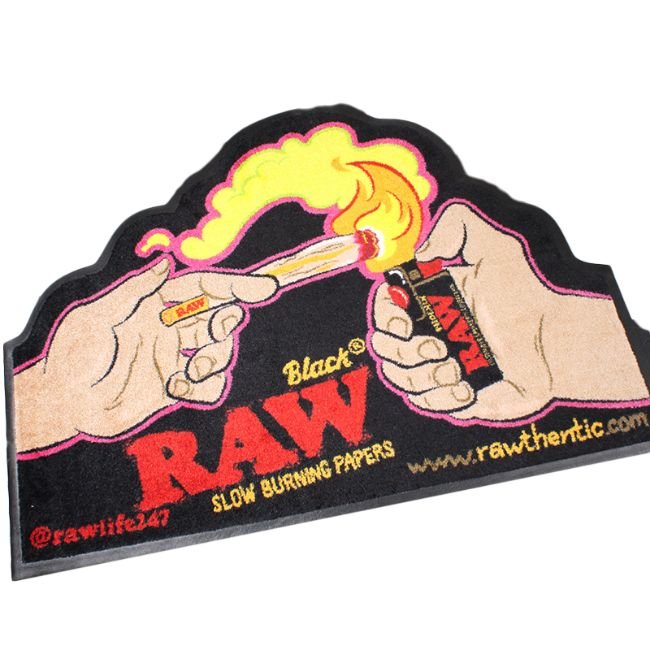 RAWBLACKLITMAT_2026-07-02-RAWBLACKLITMAT01.jpg